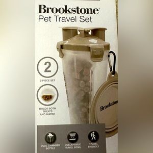 Brookstone Pet travel set.